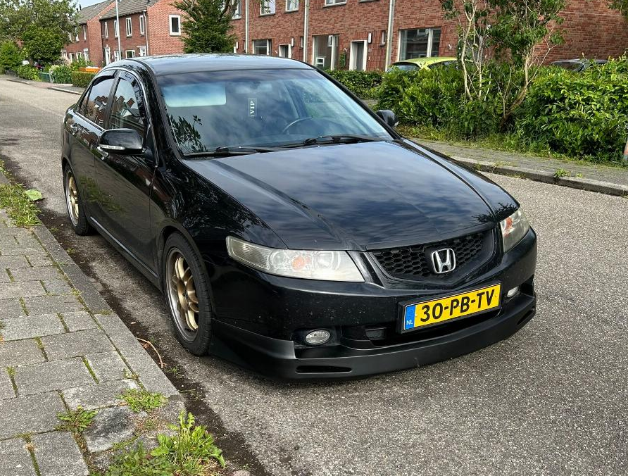 ホンダ.フィトakra Aerodynamics Front bumper lip PU 